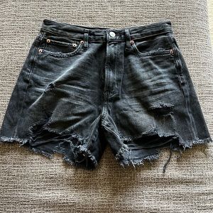Black AE Boyfriend Shorts